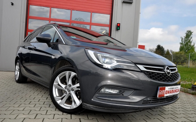 Opel Astra cena 43999 przebieg: 169875, rok produkcji 2016 z Zielonka małe 781